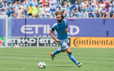 天行电竞热评-B席点球罚进关键球